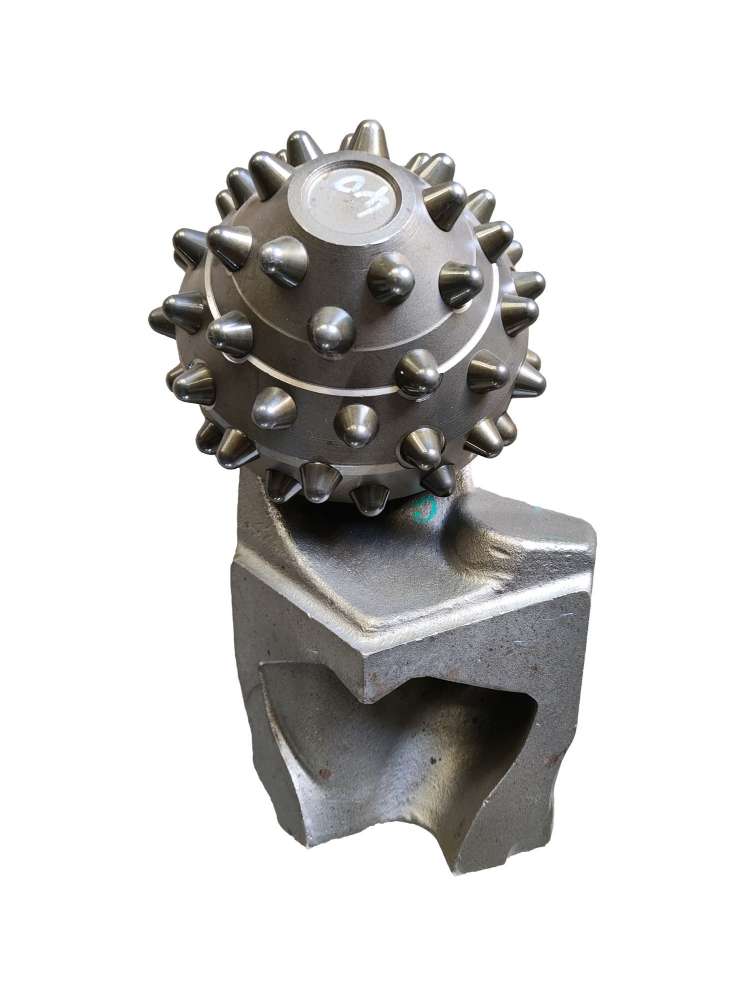 Traditional piling roller drill bit front