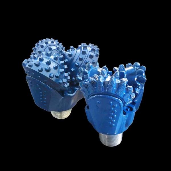 tricone drill bit